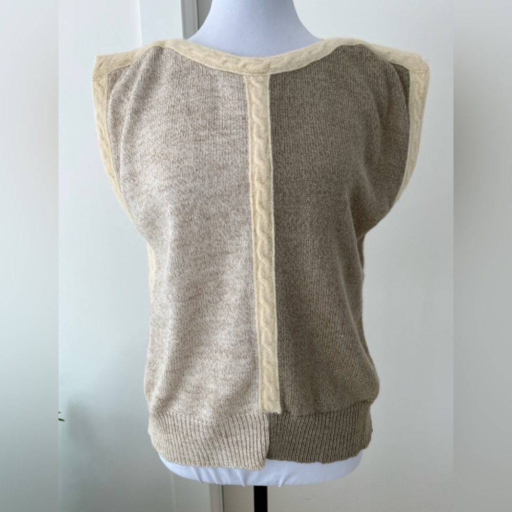 VINTAGE Surrey Classics Knit Vest Neutral Cable Knit Angora Detail Colourblock